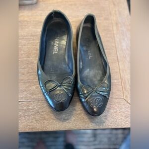 Chanel Ballet Flats Green Metallic Size 35